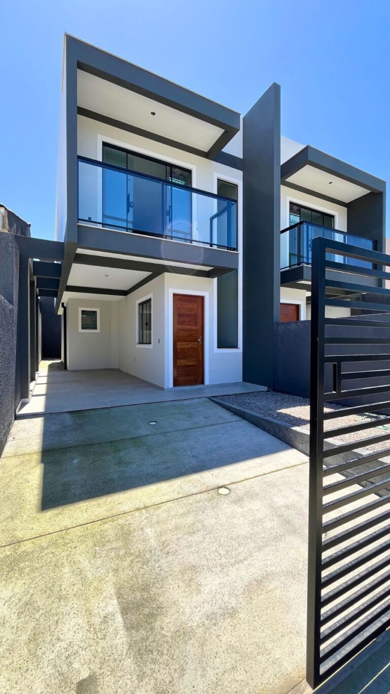 1d773e8a-c4af-4d98-8d9e-f3e1767bece9