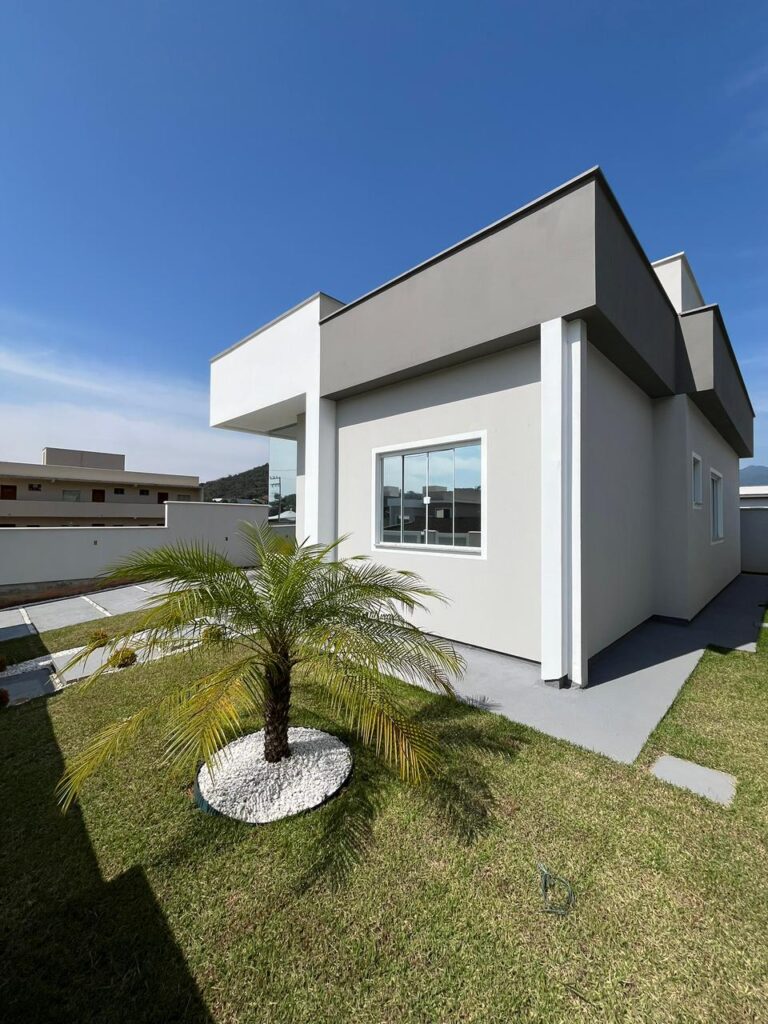 Foto 2 de Casa sozinha no terreno