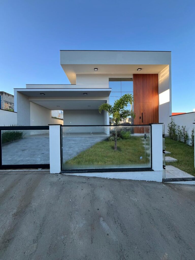 Foto 1 de CASA TÉRREA COM 03 DORMITÓRIOS