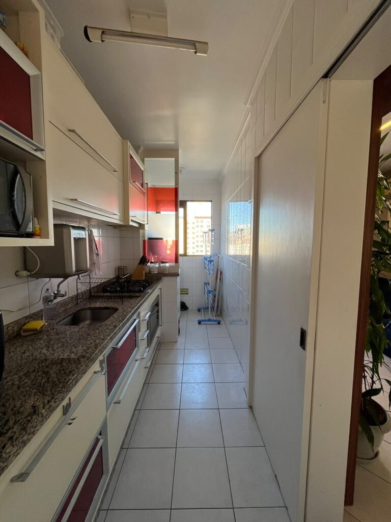 Foto 4 de Apto semi mobiliado em Barreiros próximo do Shopping Itaguaçu