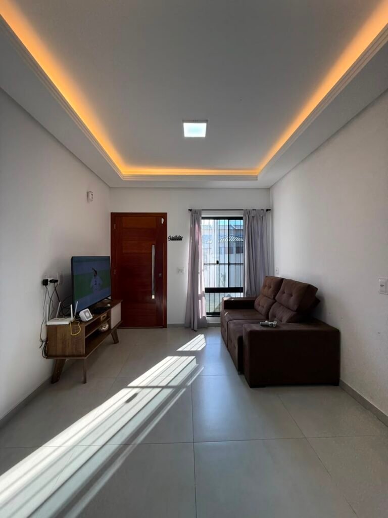 Foto 4 de Casa térrea semi mobiliada com 3 dormitórios