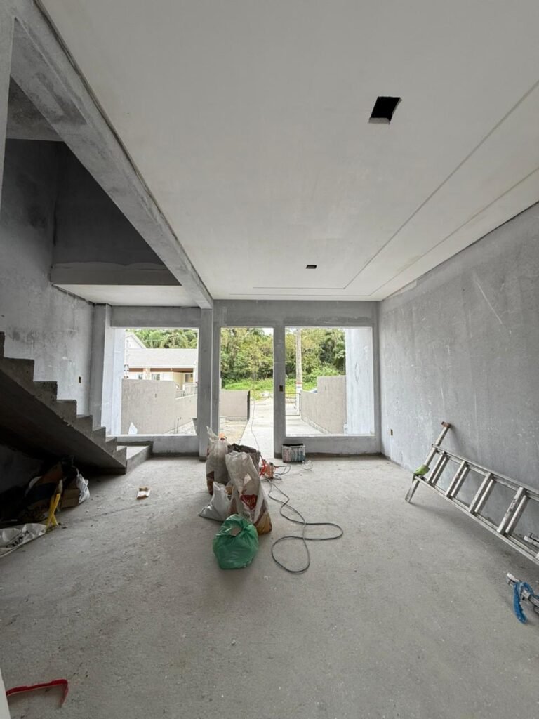 Foto 6 de Sobrado com duas suítes é bom espaço de terreno