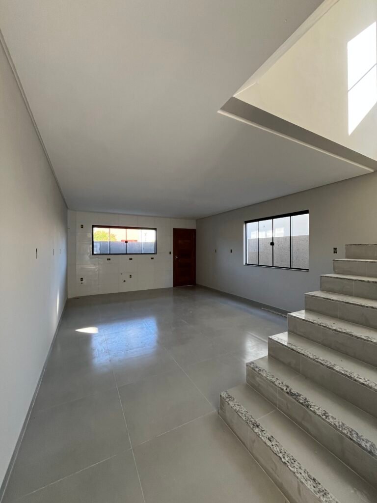 Foto 6 de Sobrado com muito espaço interno