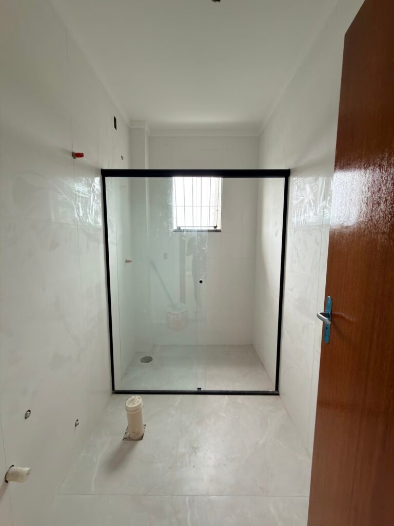 Foto 6 de Sobrado com área de churrasco e espaço de terreno
