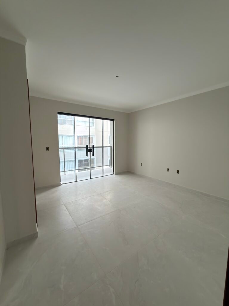 Foto 15 de Sobrado com área de churrasco e espaço de terreno
