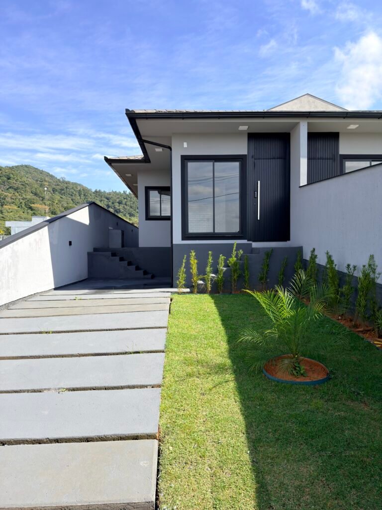 Foto 2 de Casa com 3 dormitórios e ótimo custo benefício