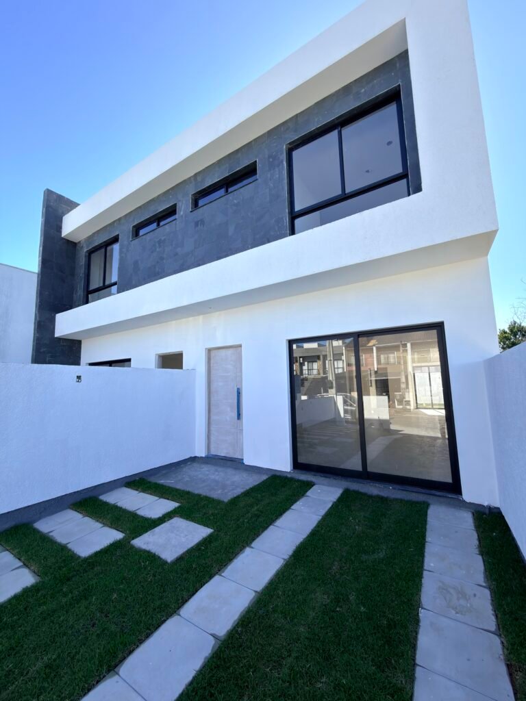 Foto 3 de Sobrado com excelente distribuição interna e espaço gourmet pronto