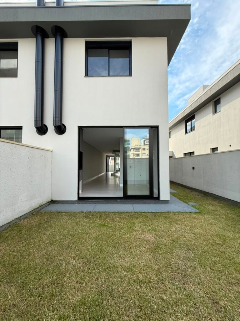 Foto 14 de Sobrado no Pagani com amplo espaço interno