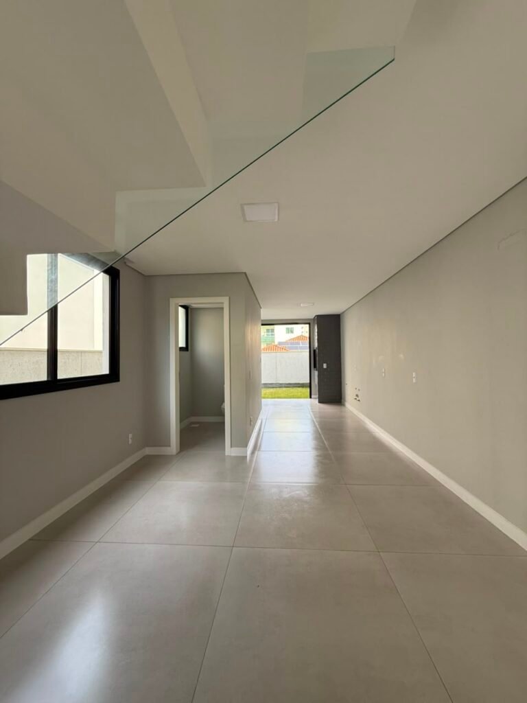 Foto 6 de Sobrado no Pagani com amplo espaço interno
