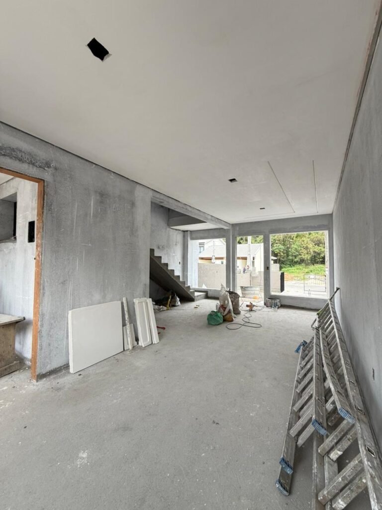 Foto 11 de Sobrado com duas suítes é bom espaço de terreno