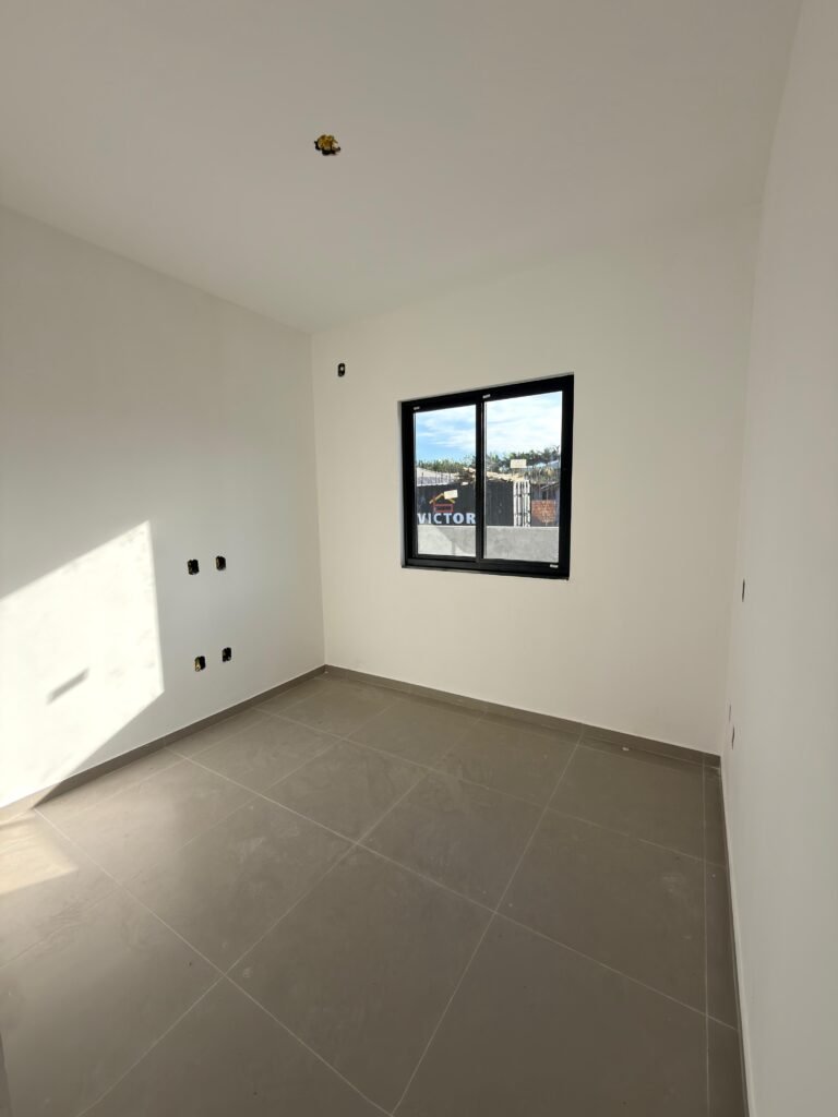 Foto 11 de Casa de esquina com muito espaço de terreno