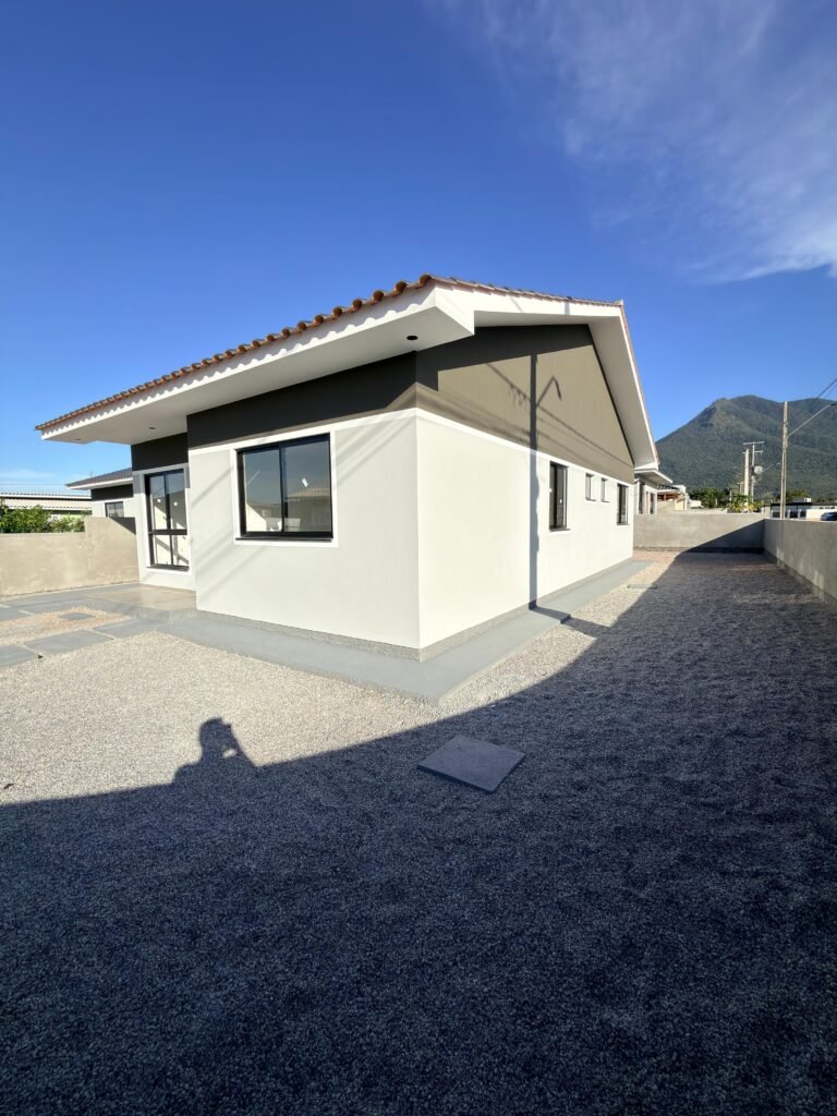 Foto 5 de Casa de esquina com muito espaço de terreno