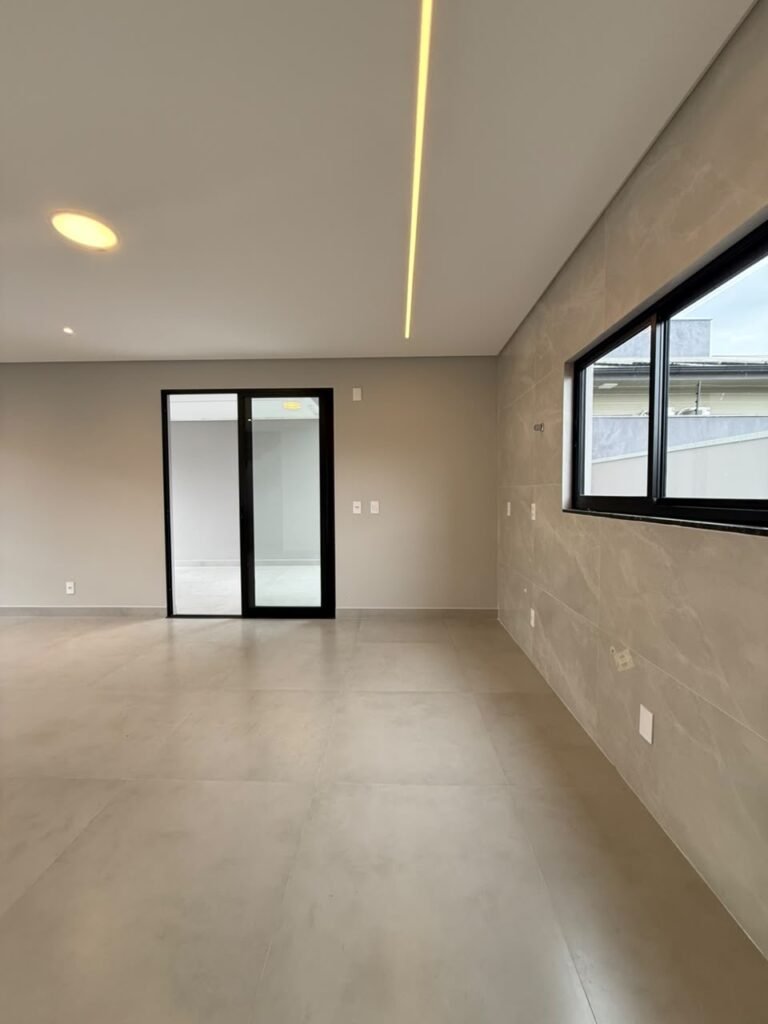 Foto 10 de Sobrado com ótimo padrão de acabamento