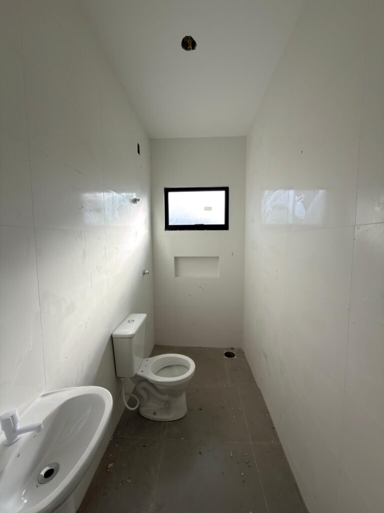 Foto 10 de Casa de esquina com muito espaço de terreno