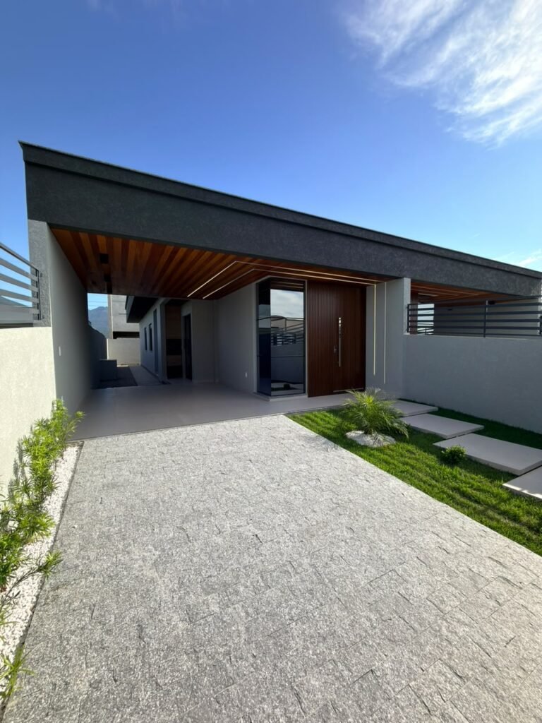 Foto 3 de Casa térrea com 3 dormitórios e churrasqueira