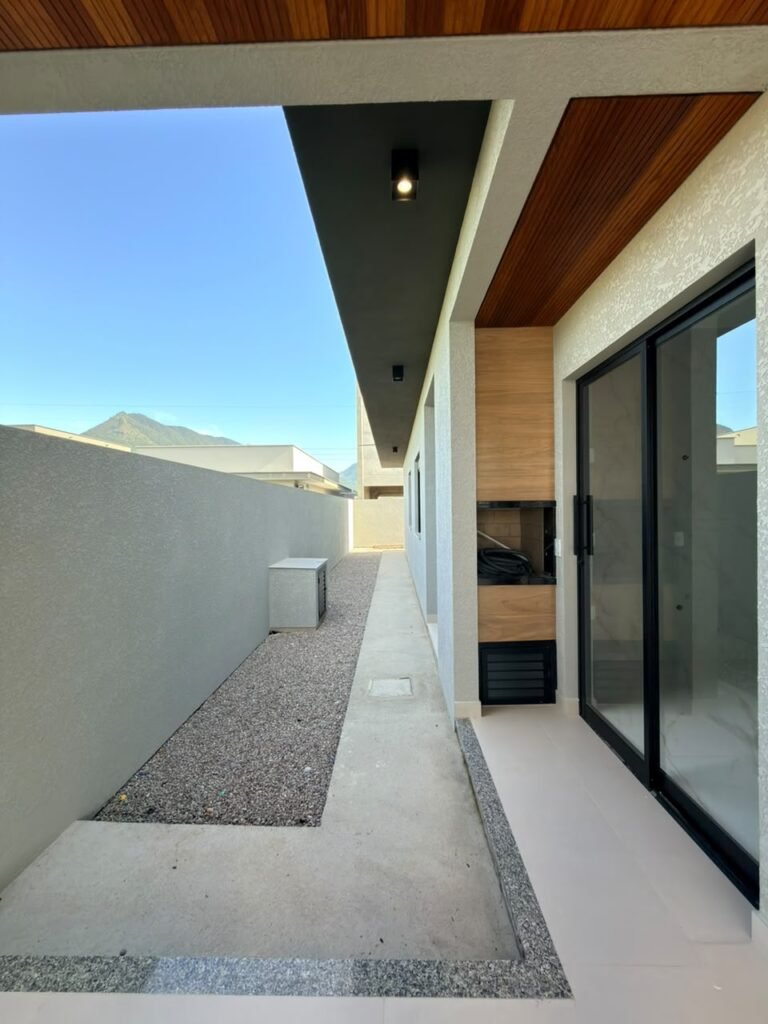 Foto 6 de Casa térrea com 3 dormitórios e churrasqueira