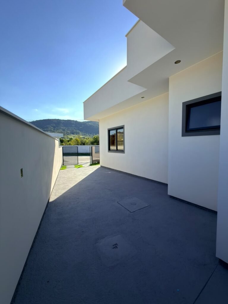 Foto 11 de Casa com fachada moderna e ótimo acabamento