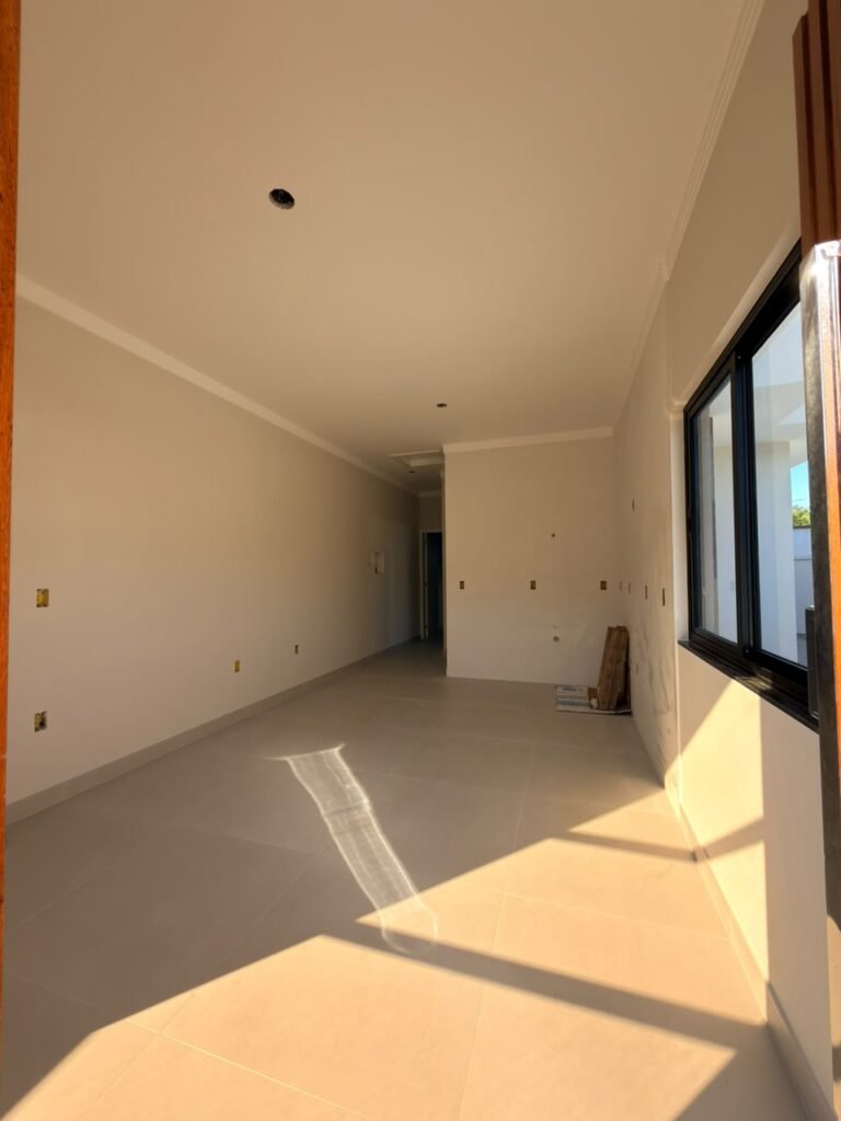 Foto 3 de Casa com fachada moderna e ótimo acabamento