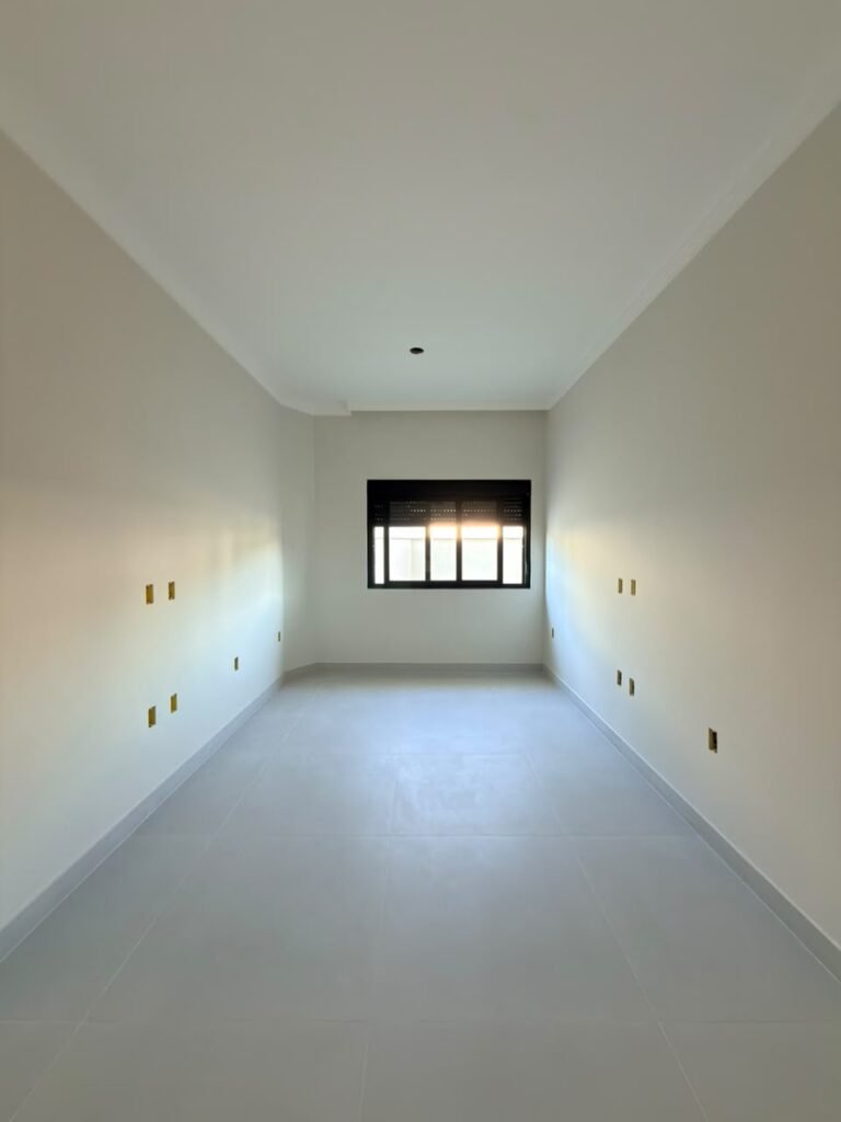 Foto 9 de Casa com fachada moderna e ótimo acabamento